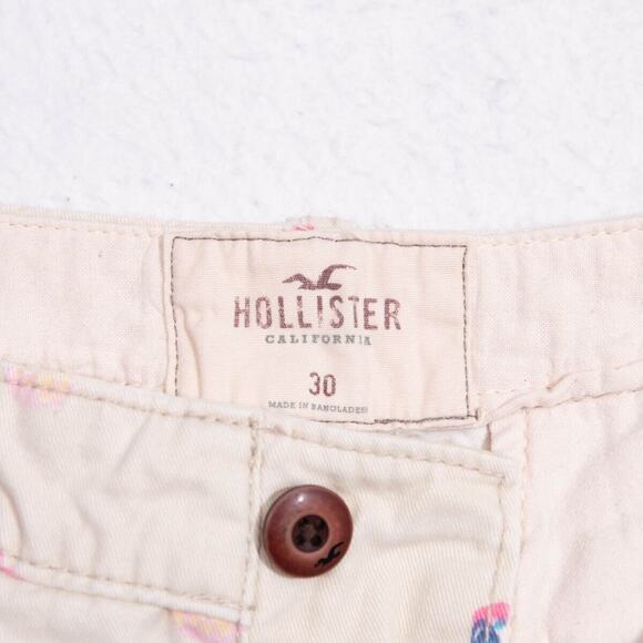 Hollister Shorts Mens 30 (31 waist) Cream Tropical Parrots Chino Button Fly - Picture 5 of 6